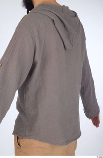 Turgen casual dressed grey linen hooded shirt upper body 0004.jpg